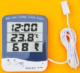 Гигрометр (измеритель влажности) для инкубаторов электронный